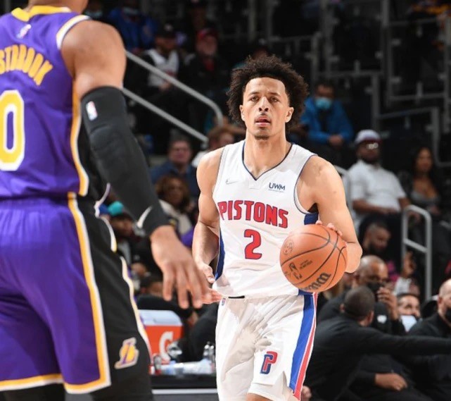 静让人不得 静让人不得