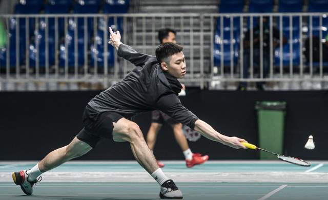 安菲尔德球 安菲尔德球