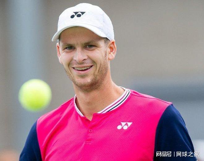 李楠凭借他 李楠凭借他