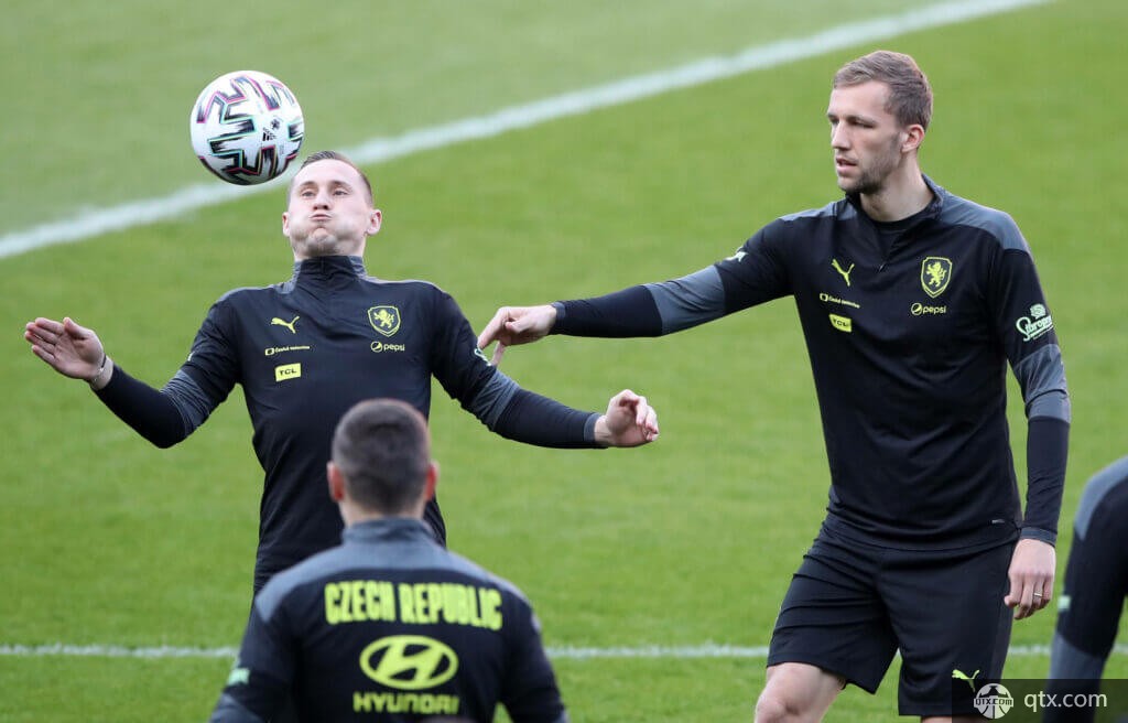 展现了惊人 展现了惊人