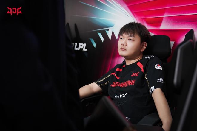 年轻球员的 年轻球员的